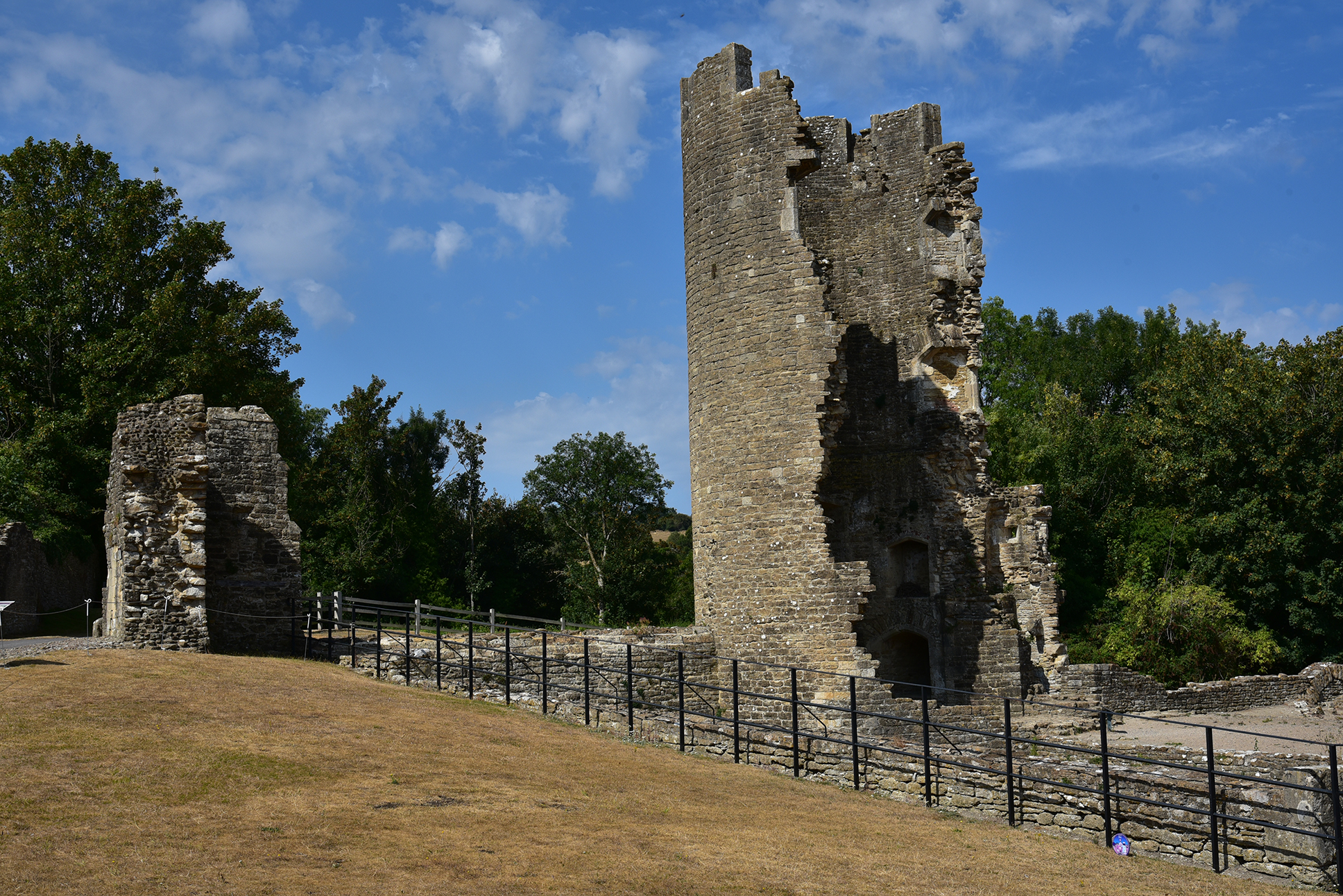 Farleigh Hungerford Castle